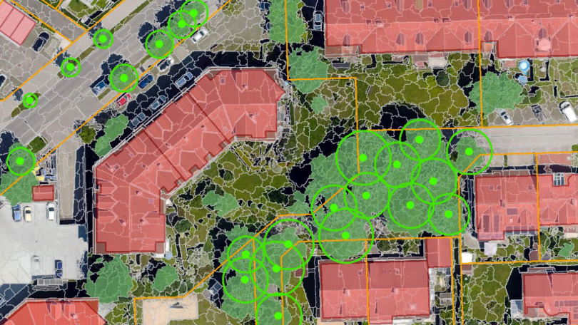 Luftaufnahme eines Häuserblocks mit Datenvisualisierung aus der geodatenbasierten Analyseplattform TwinCity3D Luftaufnahme eines Häuserblocks mit Datenvisualisierung aus der geodatenbasierten Analyseplattform TwinCity3D