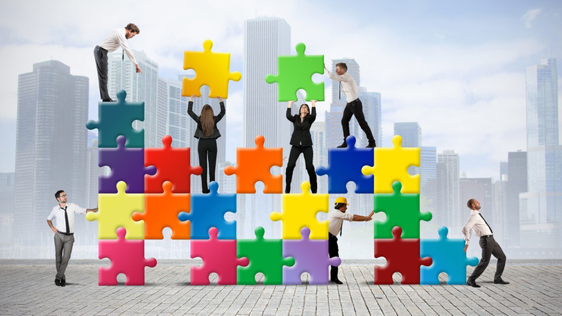 Zusammensetzung eines Puzzles Zusammensetzung eines Puzzles