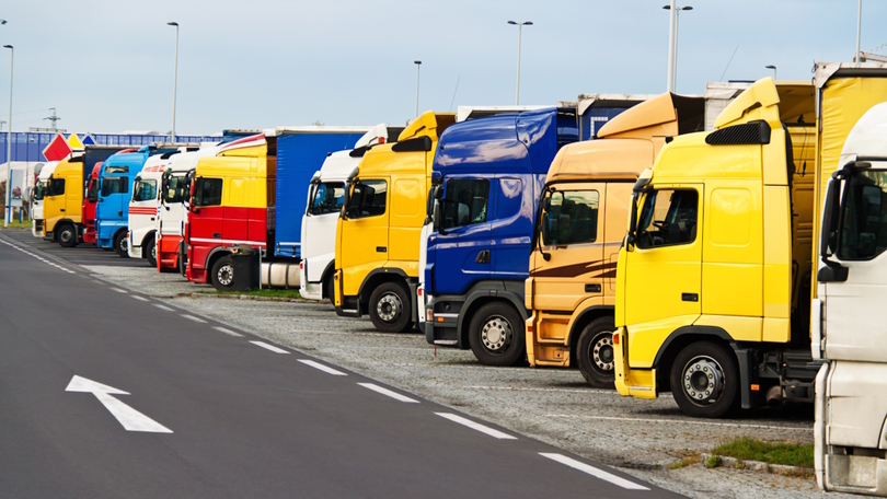 LKW auf einem Rasthof LKW auf einem Rasthof