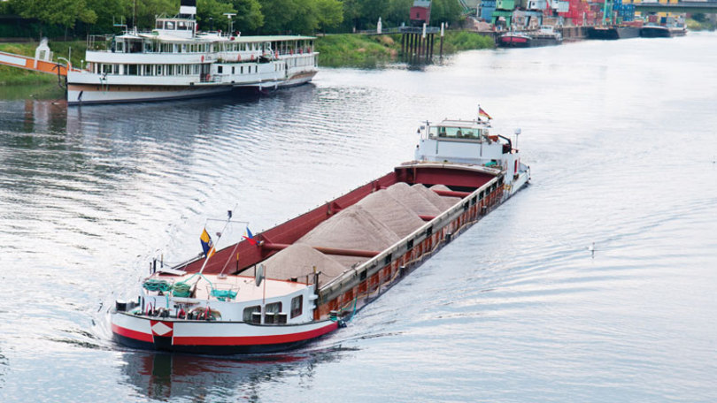 Binnenschiff Binnenschiff