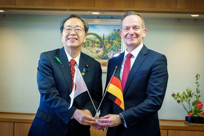 Volker Wissing und Tetsuo Saitō Volker Wissing und Tetsuo Saitō