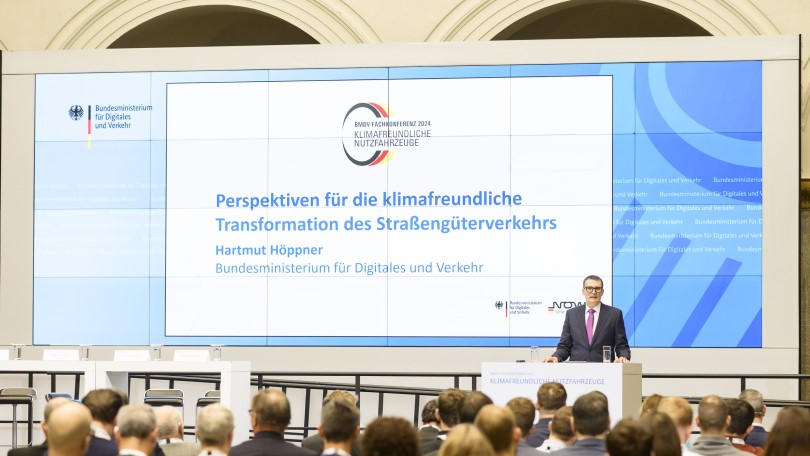 3. Fachkonferenz klimafreundliche Nutzfahrzeuge 3. Fachkonferenz klimafreundliche Nutzfahrzeuge