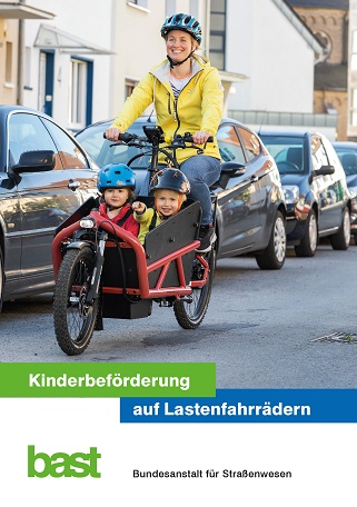 Kinder im Lastenfahrrad Kinder im Lastenfahrrad