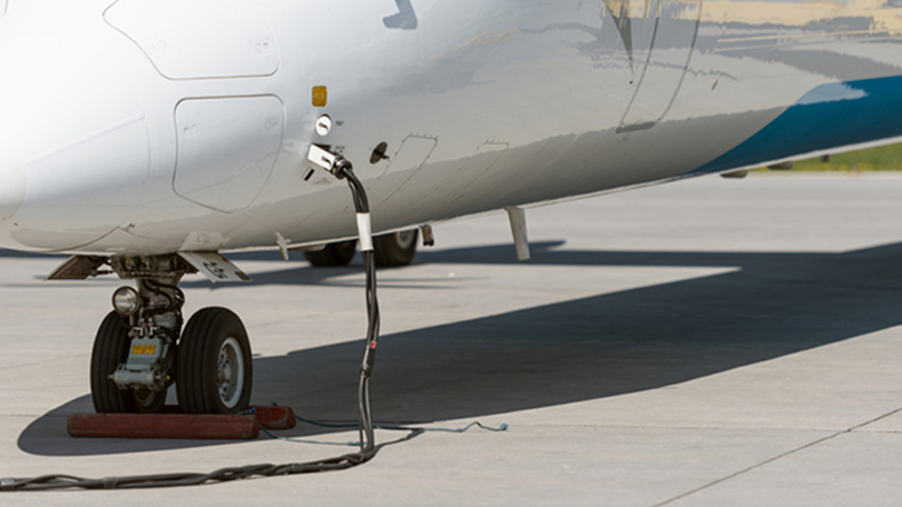 Flugzeuge und Motorflugzeuge Flugzeuge und Motorflugzeuge